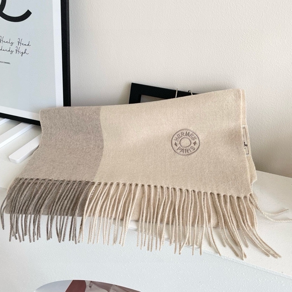 ブランドマフラー側面デザイン